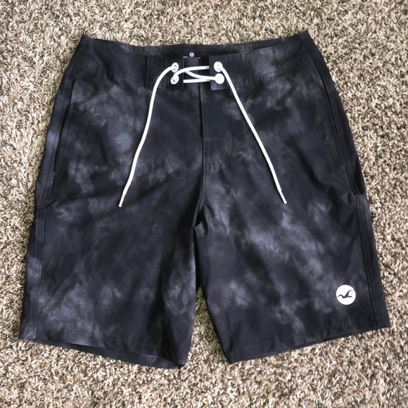 Hollister Other - NWOT hollister classic board shorts